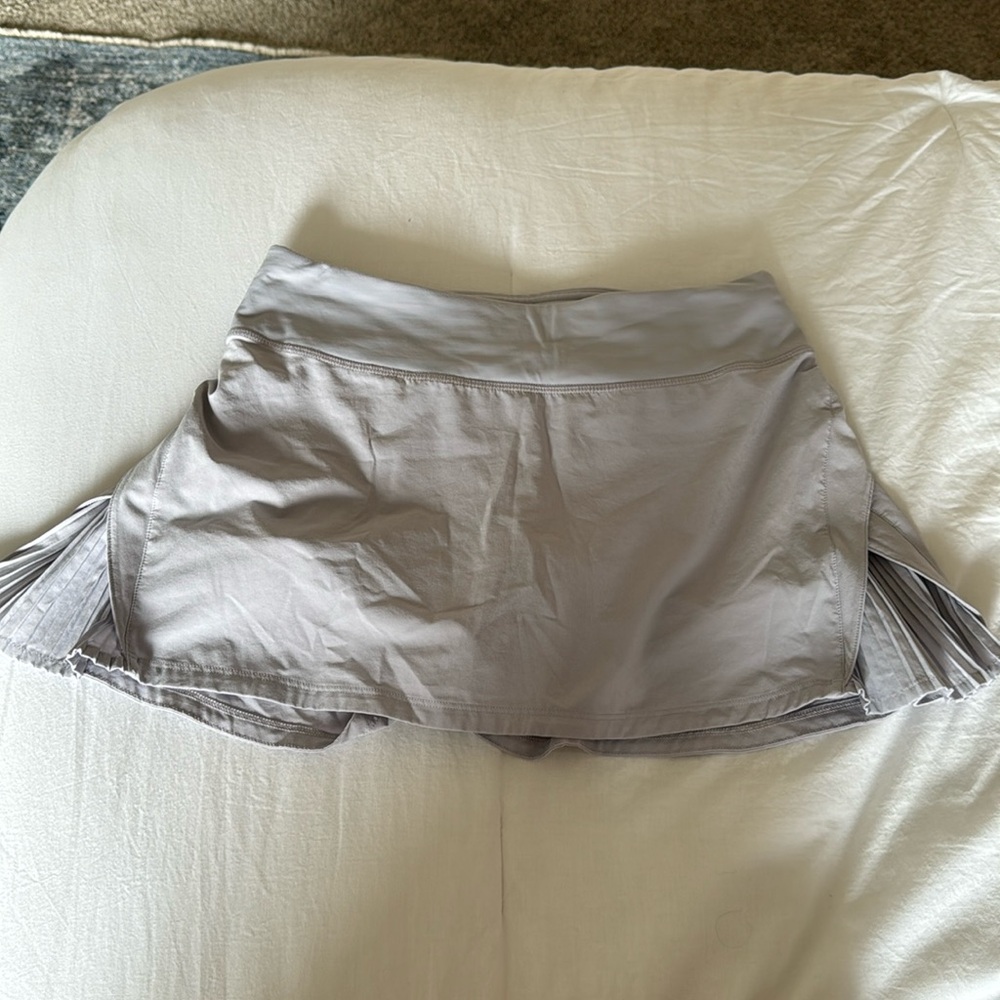 Lulu lemon skirt!